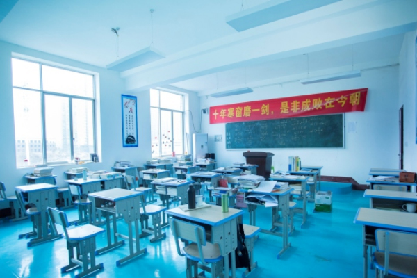东国教育助学优惠政策